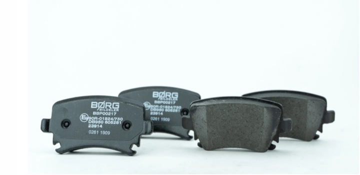 KLOCKI HAMULCOWE TYŁ GDB1622 TRW AUDI A3