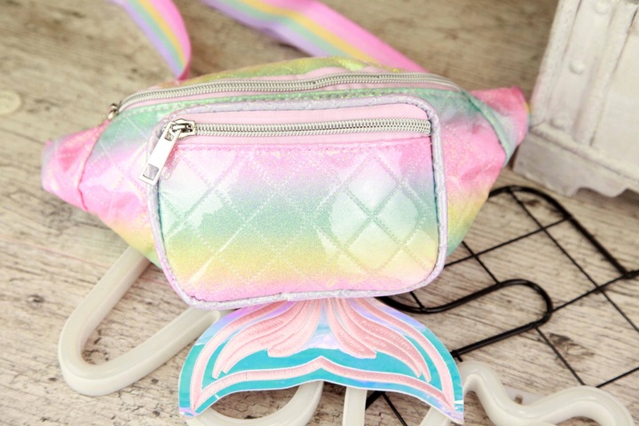 NERKA TOREBKA SASZETKA