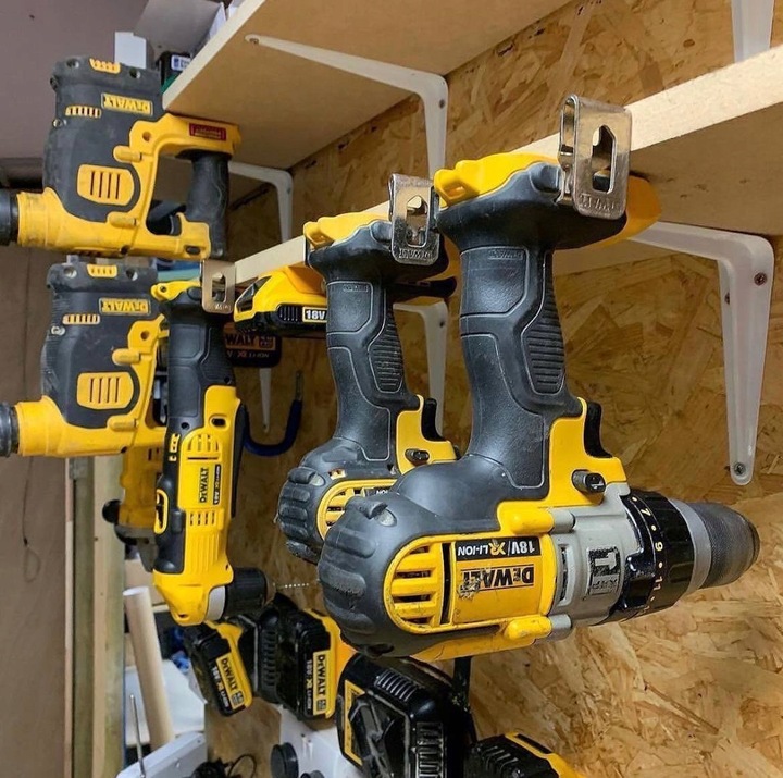 P4U 6x Uchwyt na narzędzia Dewalt 18V Flexvolt XR