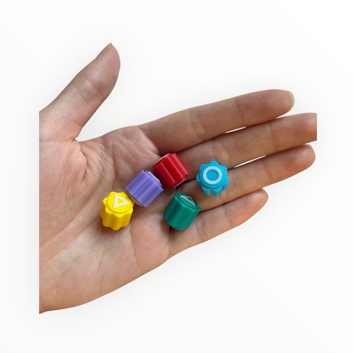 Kości do gry GONGGI gongi DOCIĄŻONE squid game pudełko kostki dzień dziecka