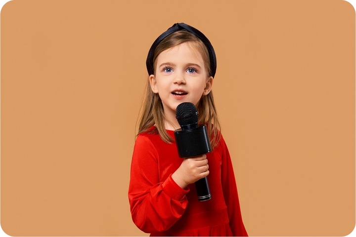 MIKROFON DLA DZIECI BEZPRZEWODOWY BLUETOOTH Z GŁOŚNIKIEM KARAOKE NA PREZENT