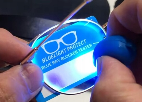 FILTR 15,6" ŚWIATŁA NIEBIESKIEGO DO LAPTOPA NA EKRAN.OCHRONA OCZU.MATOWY