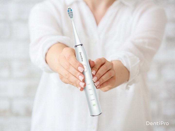 Szczoteczka Soniczna Do Zębów - Zestaw Etui 6 końcówek Indukcja