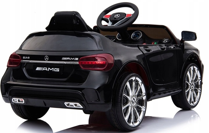MERCEDES GLA 4x4 12V, PILOT 2.4G, 4 AMORY Auto na akumulator, koła EVA