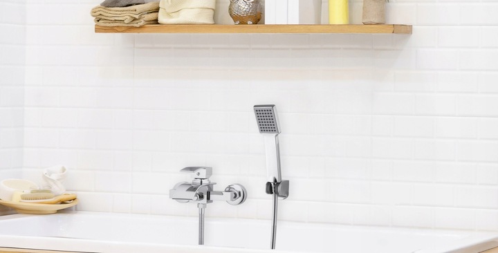 Bateria wannowa z prysznicem ścienna chrom wodospad kran do wanny kaskada