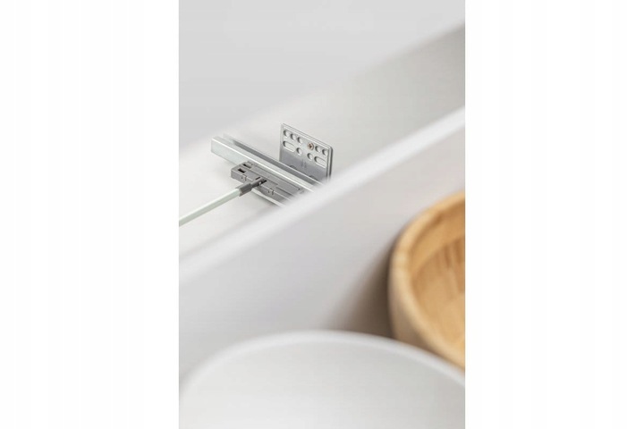 SZUFLADA GTV AXIS PRO 600D1 B. WYSOKA L600 H199 BIAŁA CICHY DOMYK