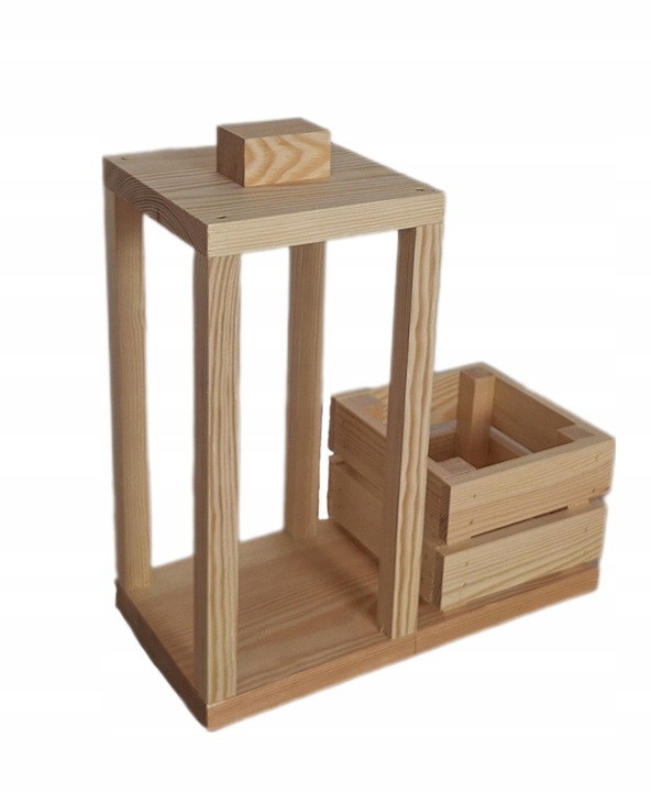 lampion drewniany pod stroik na cmentarz z doniczką