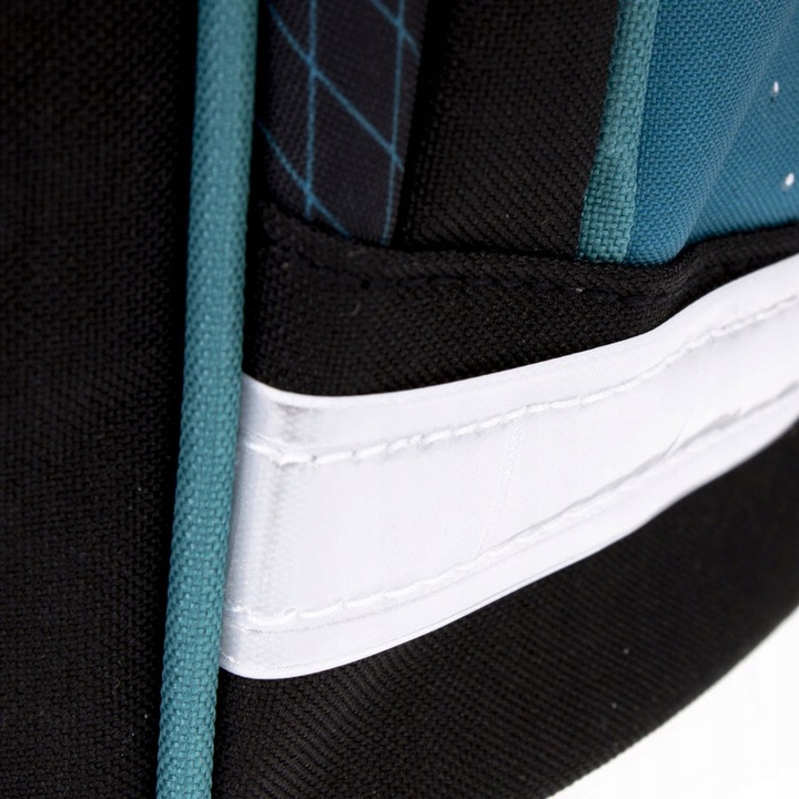 PLECAK SZKOLNY TORNISTER FOOTBALL PIŁKA NOŻNA DLA CHŁOPCA KLASA 1-3 PIÓRNIK