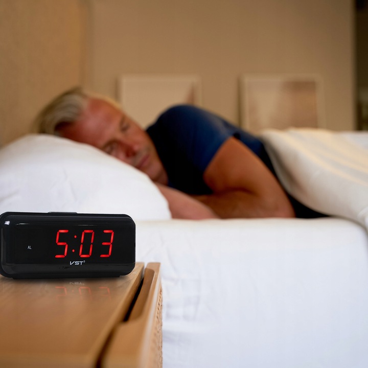 BUDZIK ZEGAR ELEKTRONICZNY SIECIOWY LED VST-738