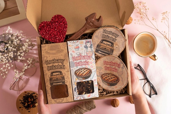 PREZENT NA DZIEŃ BABCI I DZIADKA zestaw z nadrukiem podkładki kawa herbata