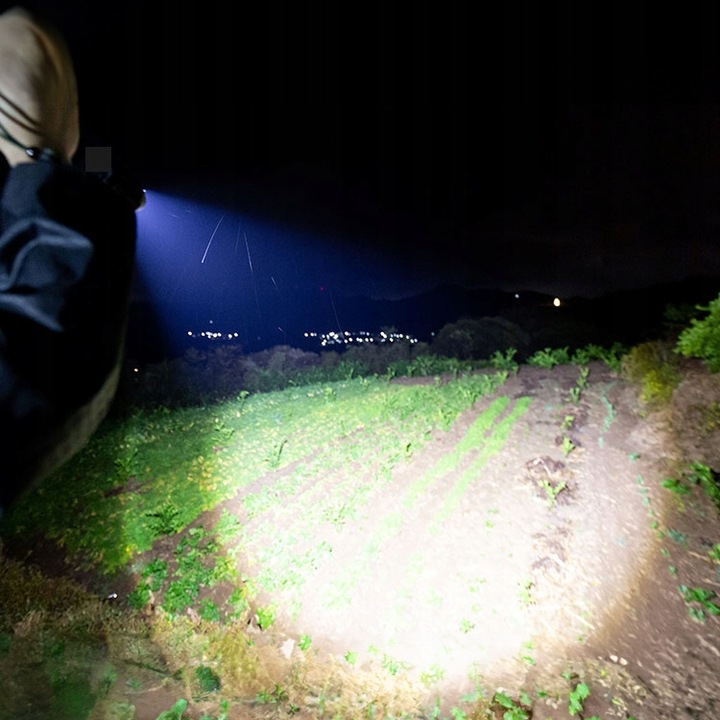 LATARKA TAKTYCZNA MOCNA MISS KITCHEN 8000 lm