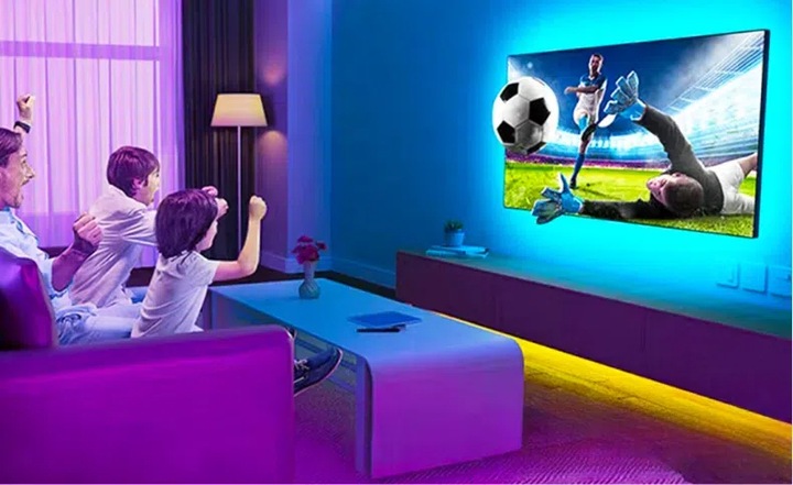 Taśma LED z pilotem zdalnego sterowania zasilana baterią 3m