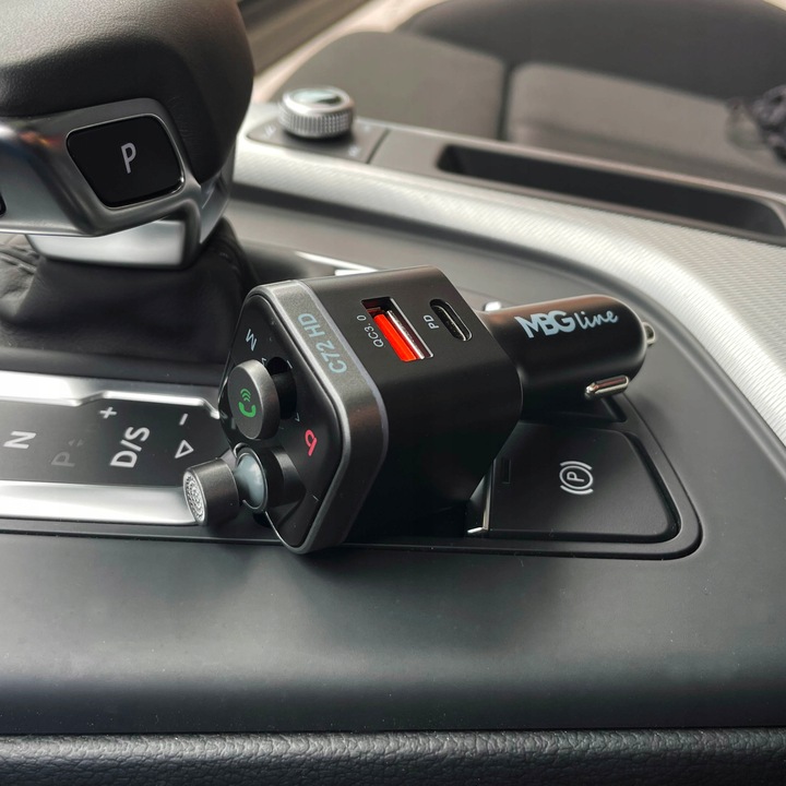 Transmiter FM Bluetooth 5.0 ładowarka QC 4.0 PD20W