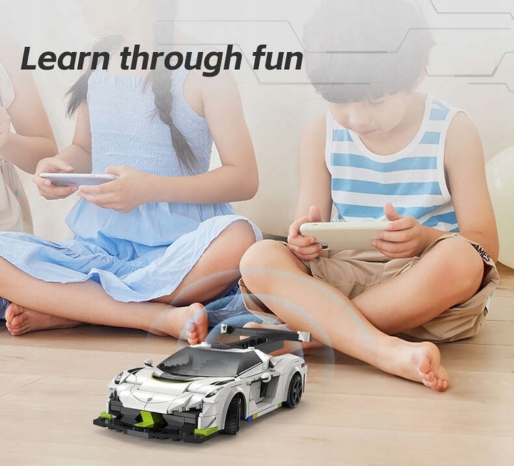 KLOCKI CADA ZDALNIE STEROWANY SAMOCHÓD WYŚCIGOWY AUTO FANTASMA 322 EL. DUAL