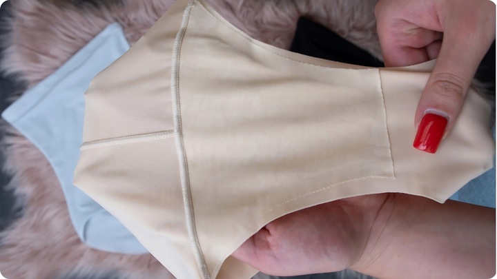 Majtki Wyszczuplające Brzuch Figi z Wysokim Stanem Modelujące Sylwetkę S/M