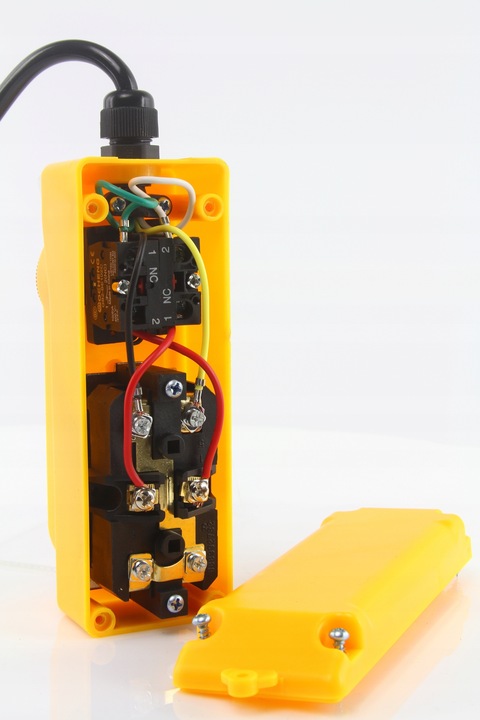 Przełącznik przycisk pilot wciągarki 500 1000 230V