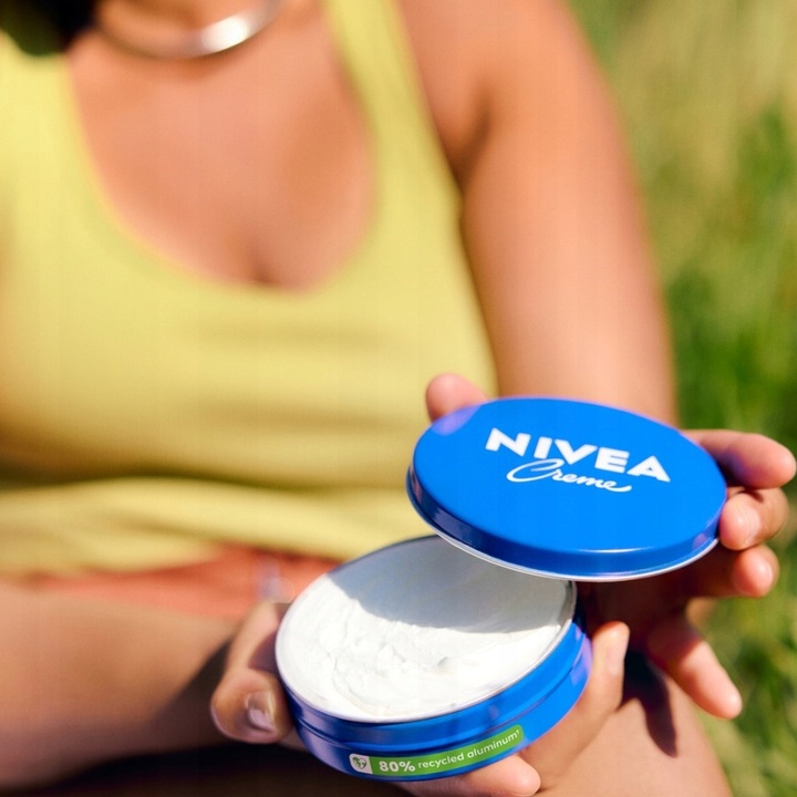 NIVEA Krem nawilżający do ciała twarzy CREME 400ml