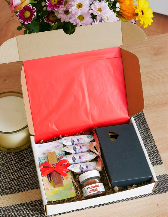 ZESTAW KUPONY MIŁOŚCI ZDRAPKI PREZENT NA DZIEŃ CHŁOPAKA DZIEWCZYNY DLA PAR