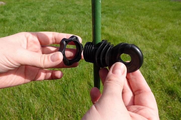 25x Izolator Okrągły Z Nakrętką Do Drutu Linki Na Słupki Izolatory Pastuch