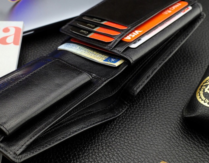 Portfel Męski Pierre Cardin Skórzany Czarny Poziomy Certyfikat Q2