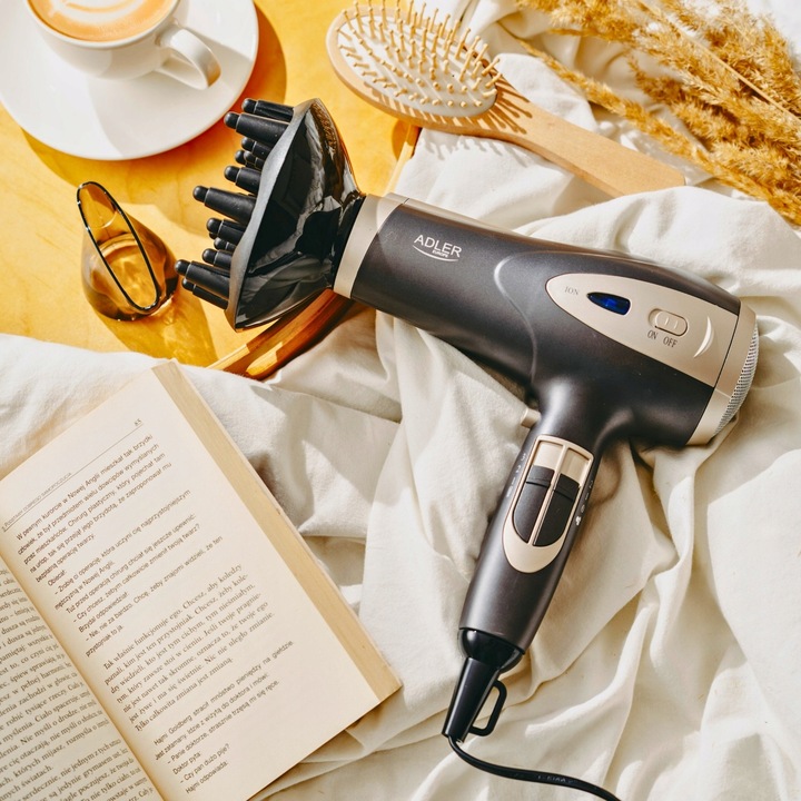 SUSZARKA DO WŁOSÓW Z DYFUZOREM JONIZACJĄ WIELOFUNKCYJNA ZIMNY NAWIEW