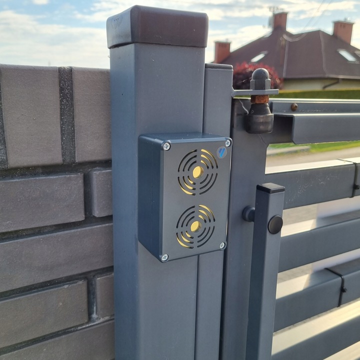 BATERYJNY ODSTRASZACZ GRYZONI KUN SZCZURÓW MYSZY NA BATERIE OB2 VIANO