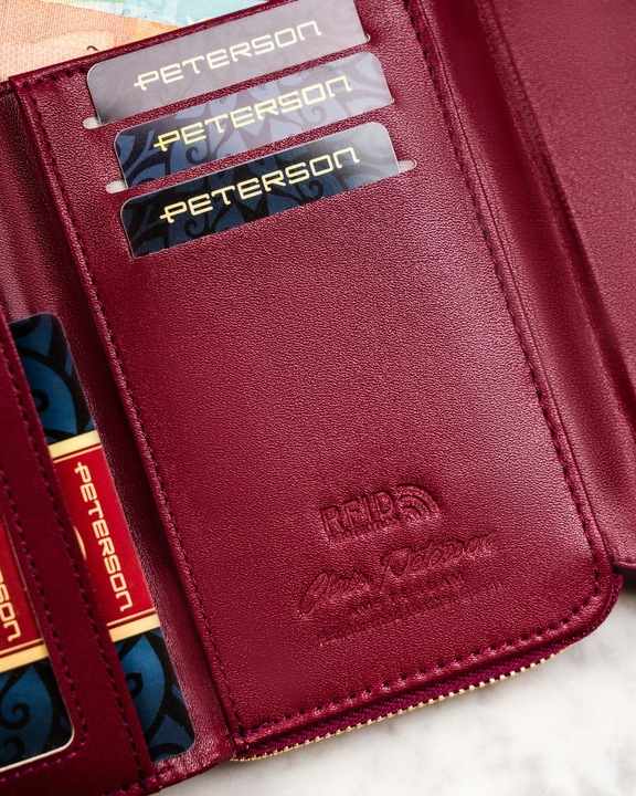 Portfel damski Peterson z ochroną kart RFID ze skóry ekologicznej
