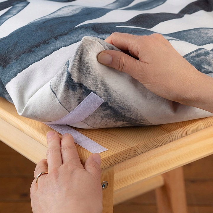 SAMOPRZYLEPNY RZEP TAŚMA ROLKA Z KLEJEM MOCNA szer. 25 mm * 5 METRÓW CZARNY