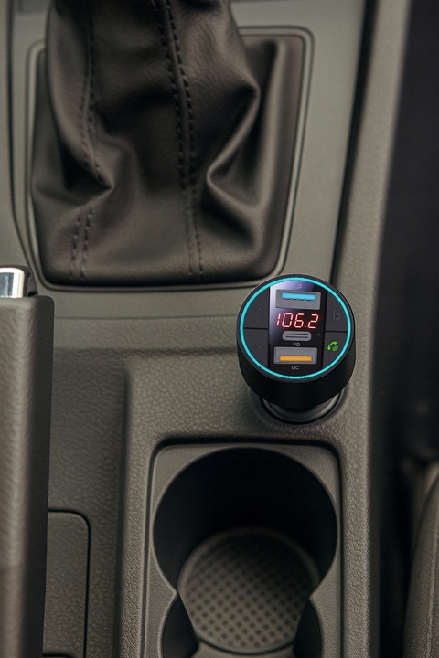 TRANSMITER FM ŁADOWARKA BLUETOOTH BT USB TYP-C QC 3.0 + PD 30W BASS