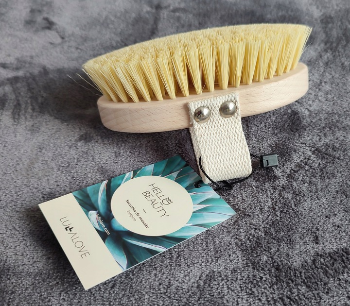 LULLALOVE SZCZOTKA DO MASAŻU CIAŁA NA SUCHO TAMPICO KLASYK OWALNA OSTRA