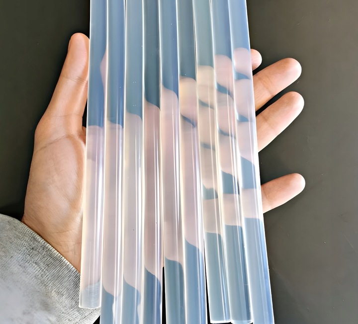 PISTOLET DO KLEJU NA GORĄCO DO KLEJENIA KLEJARKA MOCNY 60W + 60X KLEJ