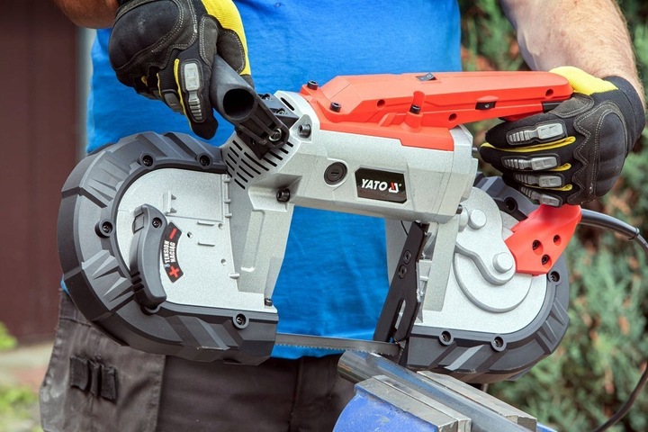 YATO PRZECINARKA TAŚMOWA Z PODSTAWĄ PIŁA DO METALU PRZENOŚNA 1100W