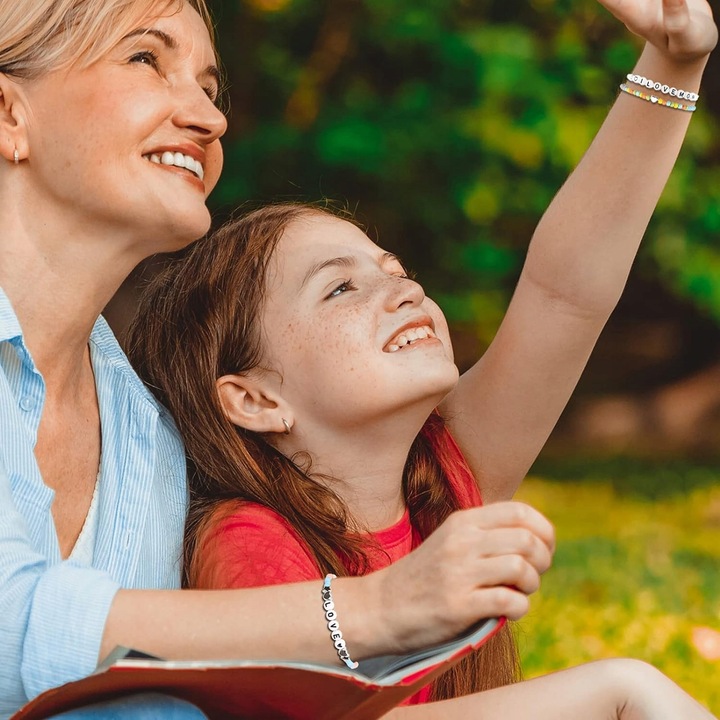 ZESTAW KORALIKÓW DO ROBIENIA BRANSOLETEK BIŻUTERII CHARMSY SERDUSZKA LITERY
