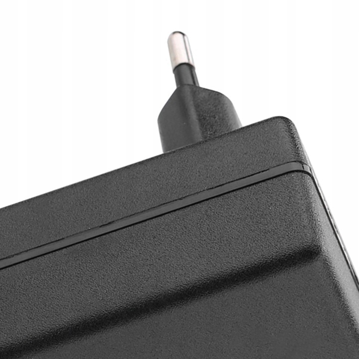 ŁADOWARKA ZAMIENNA DO ZASILACZA DC12,6V 2A