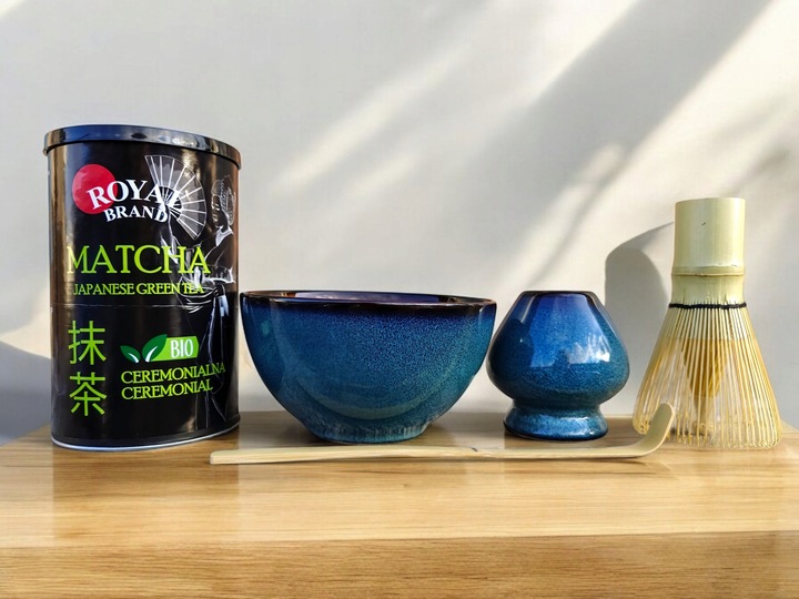 ZESTAW startowy do herbaty matcha BIO 100g z piękną czarką miotełką i łyżką