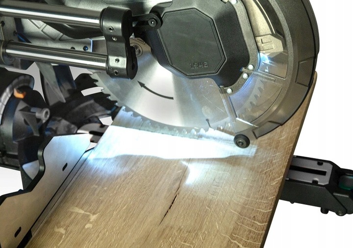 PIŁA UKOŚNICA Z POSUWEM 2000W KGZ 305 E I HOLZSTAR 5702306