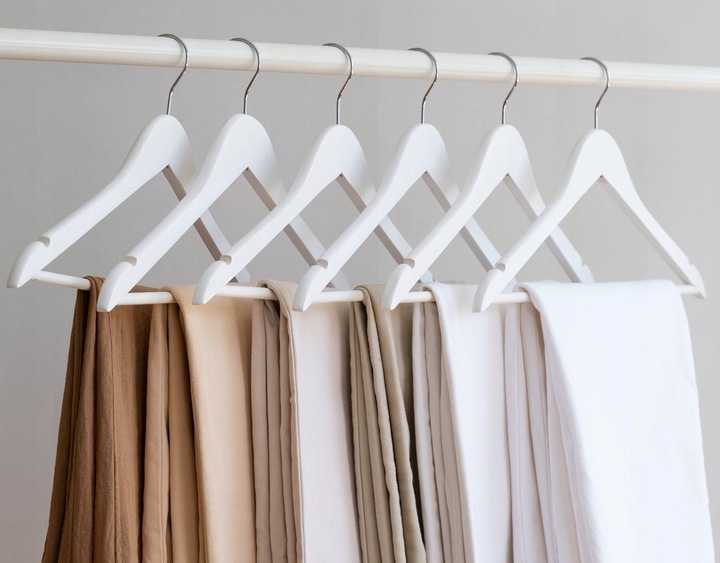 10SZT WIESZAK DREWNIANY ZESTAW WIESZAKI DREWNIANE UBRANIA GARDEROBY