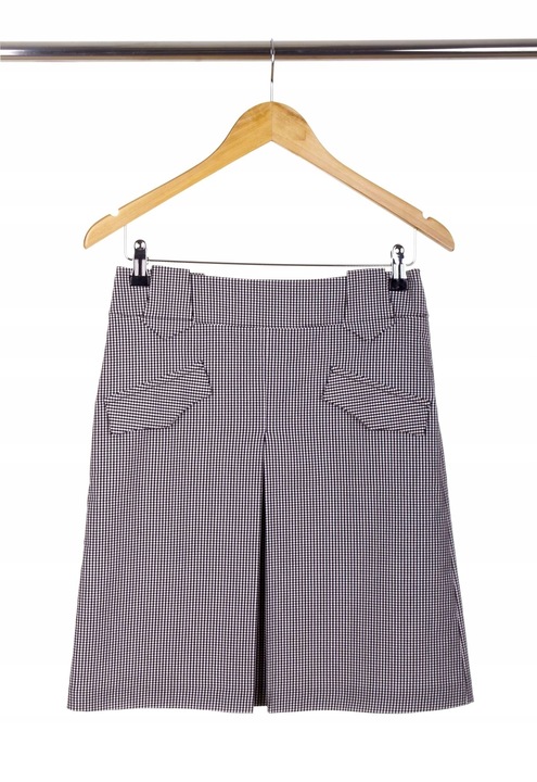 WIESZAKI DREWNIANE Z POPRZECZKĄ KLIPSAMI NA UBRANIA SPÓDNICZKĘ ZESTAW