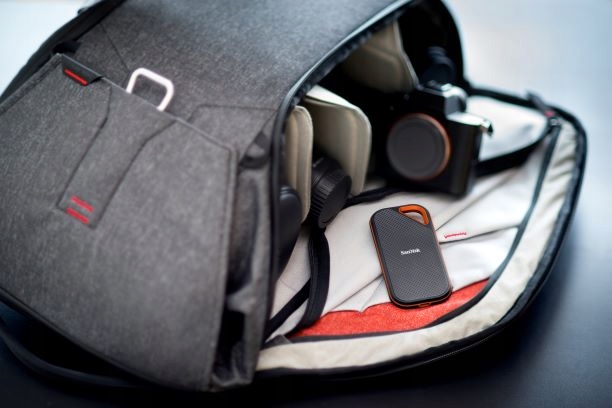 DYSK SSD PORTABLE SANDISK EXTREME PRO 4TB E81 2000MB/s