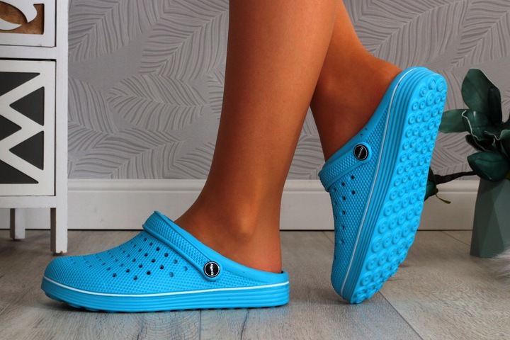 DAMSKIE LEKKIE KLAPKI CHODAKI PIANKOWE