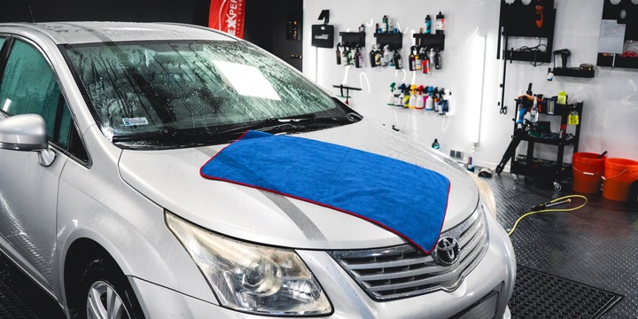 Ręcznik Z Mikrofibry Do Osuszania Samochodu Auta Fluffy Dryer 90x60 cm