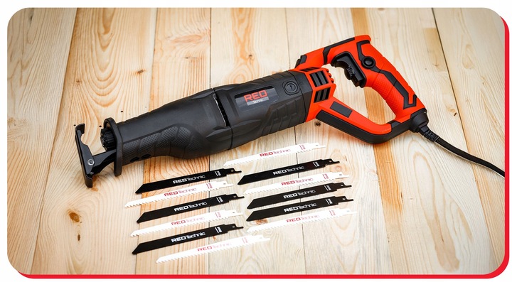 PIŁA SZABLASTA WYRZYNARKA LISI OGON ELEKTRYCZNA 1800W 12 X NÓŻ