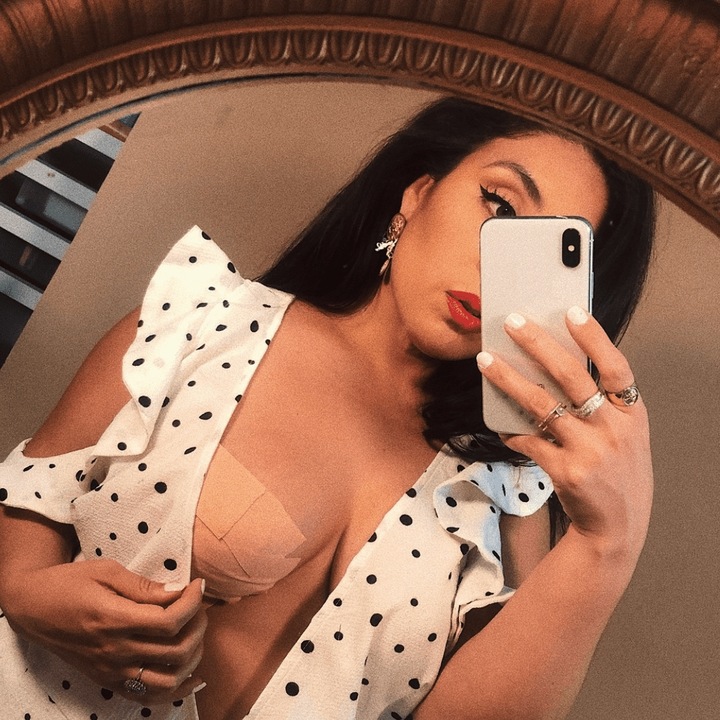 ORYGINALNA TAŚMA UNOSZĄCA BIUST MODELUJĄCA DEKOLT BOOB TAPE