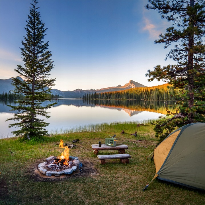 RADIO PRZENOŚNE KUCHENNE SOLARNE DYNAMO BUDOWLANE LATARKA POWERBANK