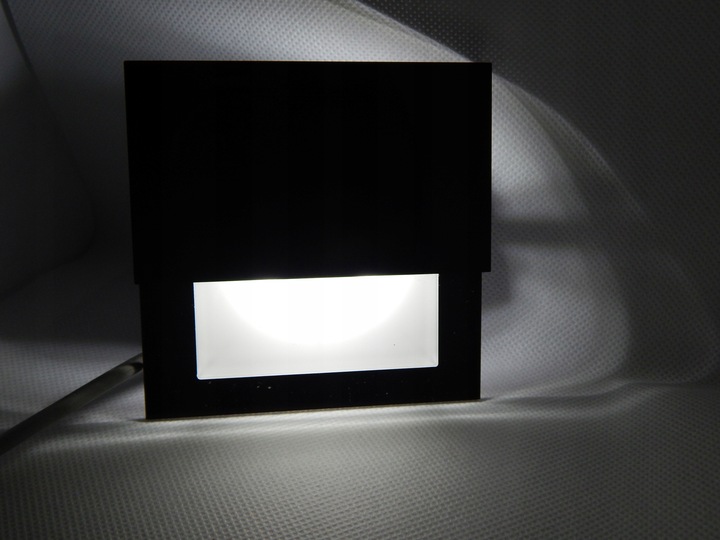 Oprawa schodowa 230V LED oświetlenie schodowe CZARNA Neutralna 4500k