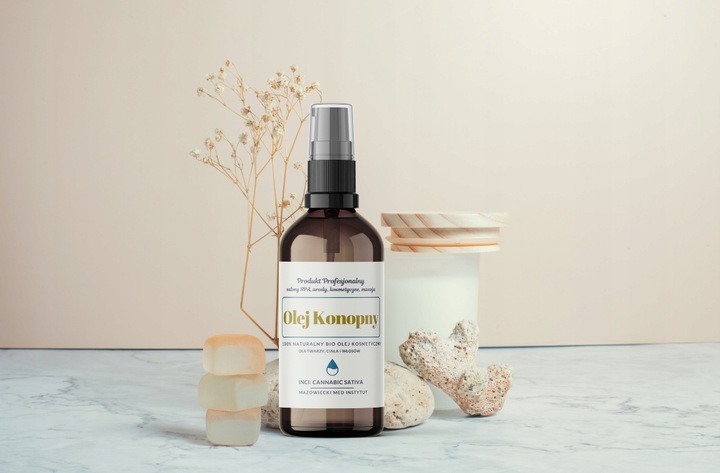 Olej KONOPNY nawilża działa przeciwzapalnie na skórę