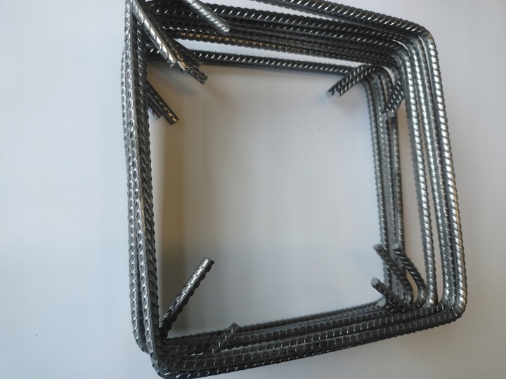 Strzemiona zbrojeniowe 18x18 fi 6mm, żebrowane CNC - 100 sztuk