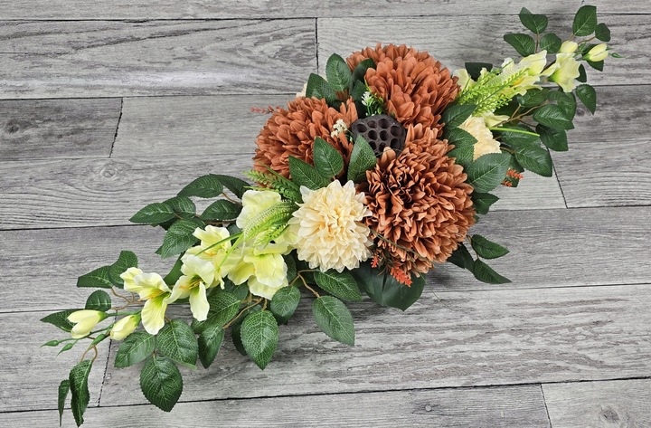 STROIK NA CMENTARZ GRÓB KOMPOZYCJA NAGROBNA KWIATOWA NA WSZYSTKICH