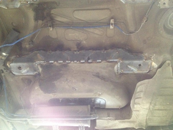 Wzmocnienie podłogi wózka BMW E46 DRIFT KJS M3