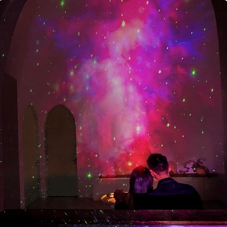 LAMPKA NOCNA LED PROJEKTOR GWIAZD NIEBA ASTRONAUTA